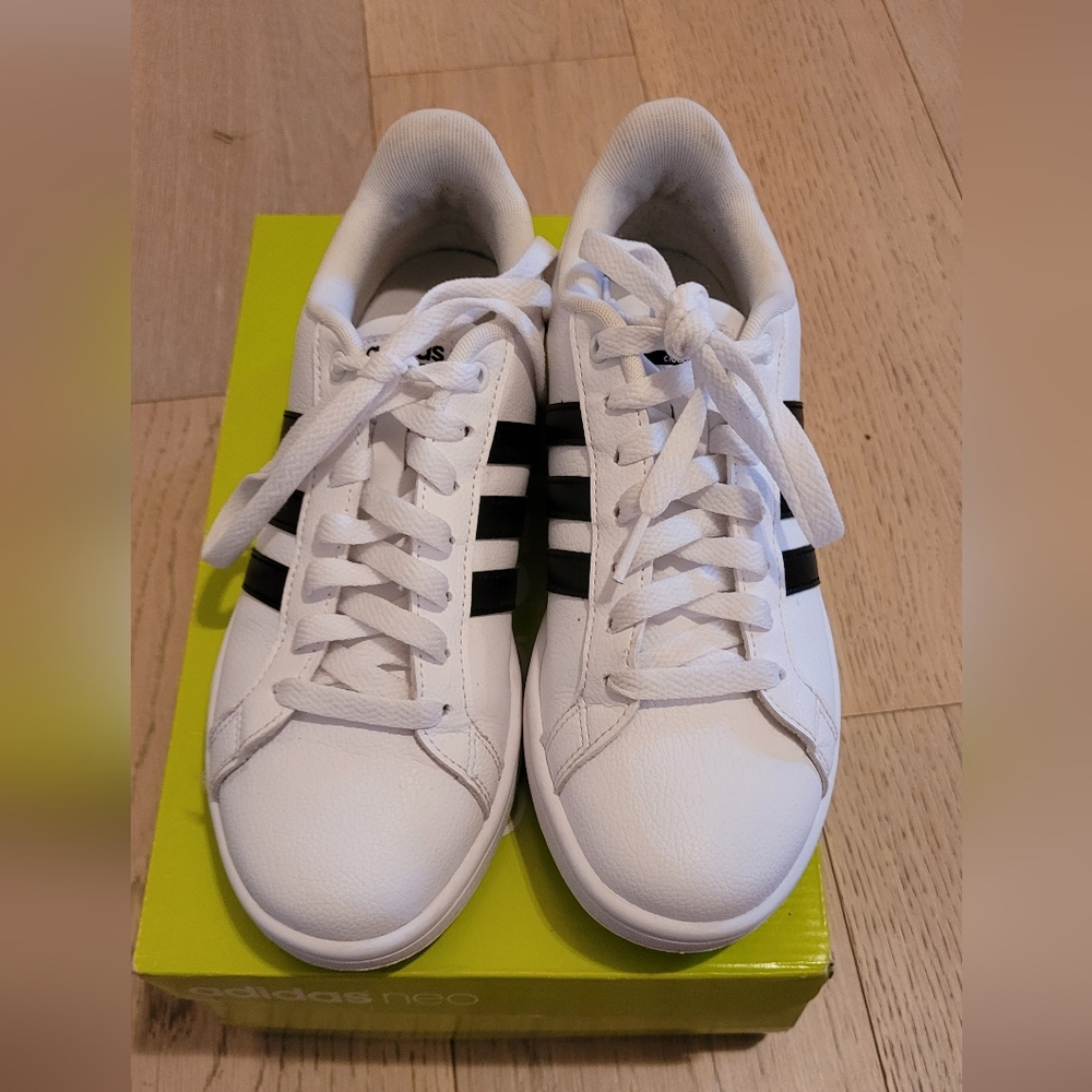 AdidasNeo CF Advantage